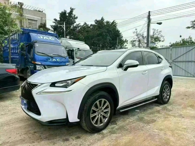 广州15年雷克萨斯NX2