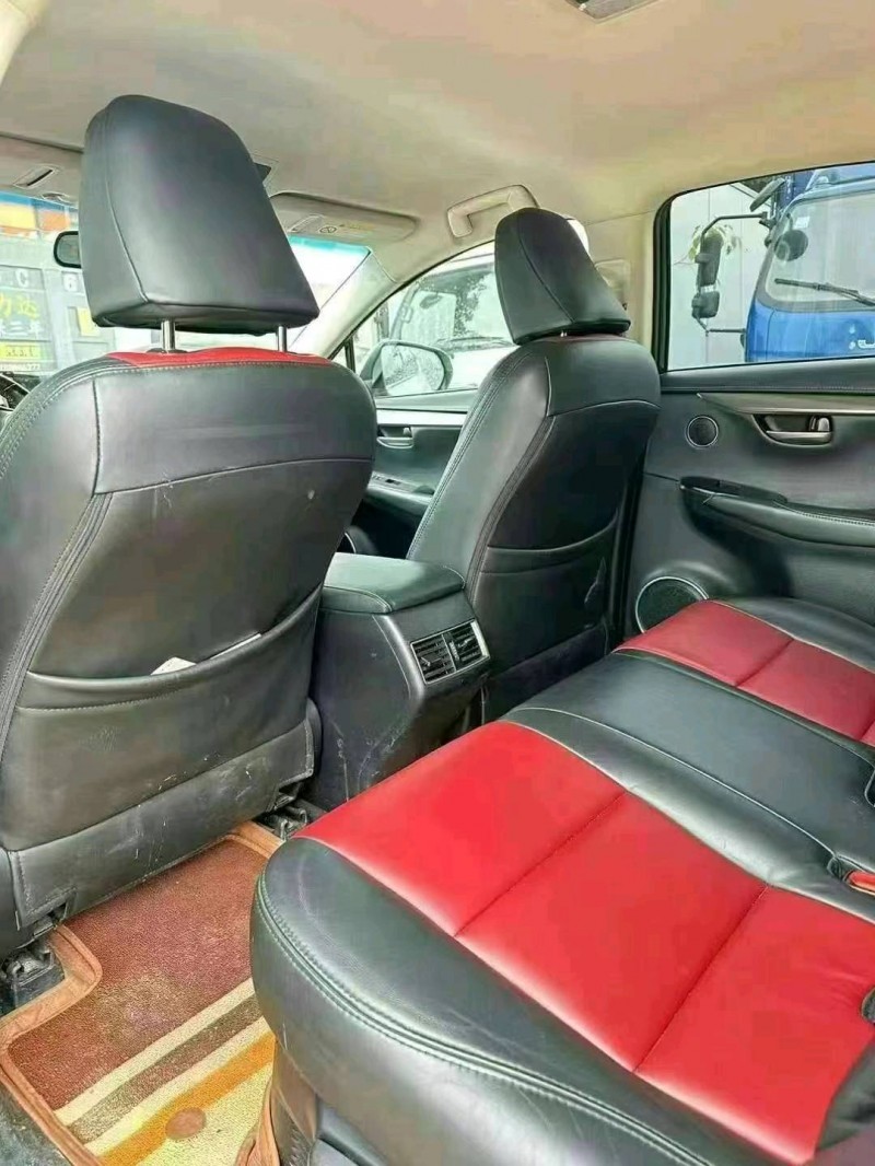 广州15年雷克萨斯NX4