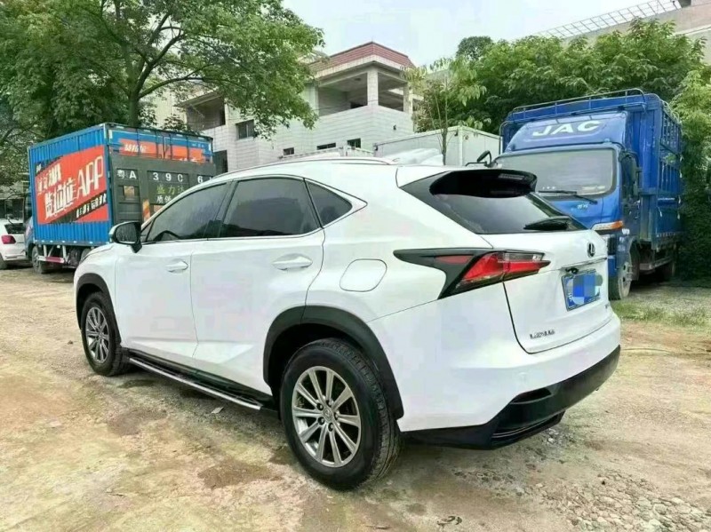 广州15年雷克萨斯NX7
