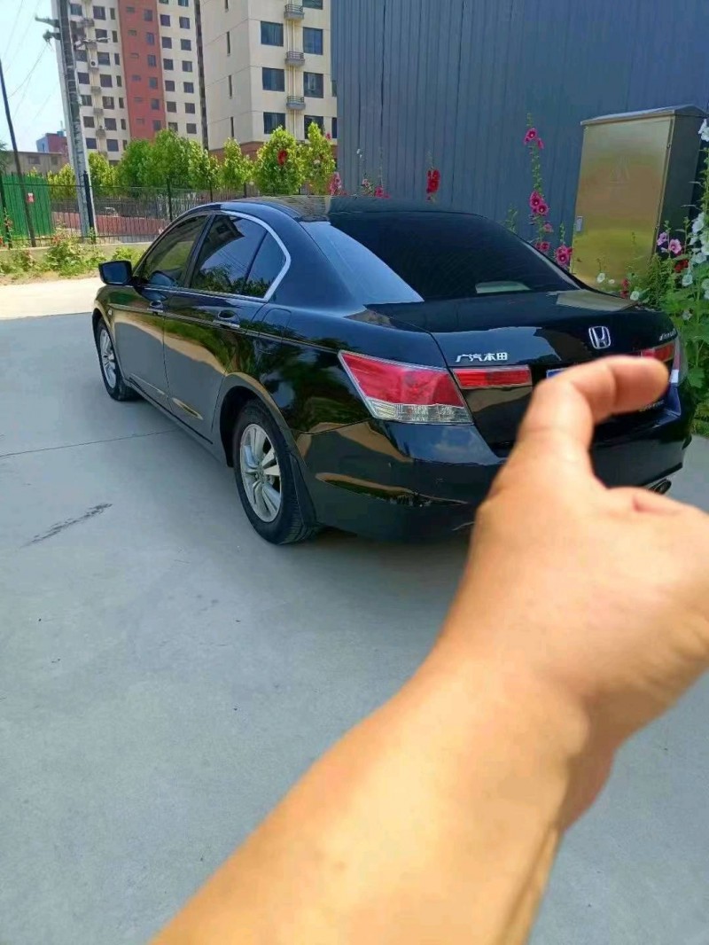 邢台10年本田雅阁3