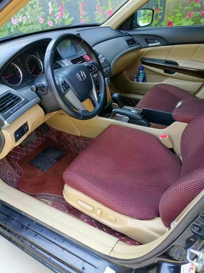 邢台10年本田雅阁7