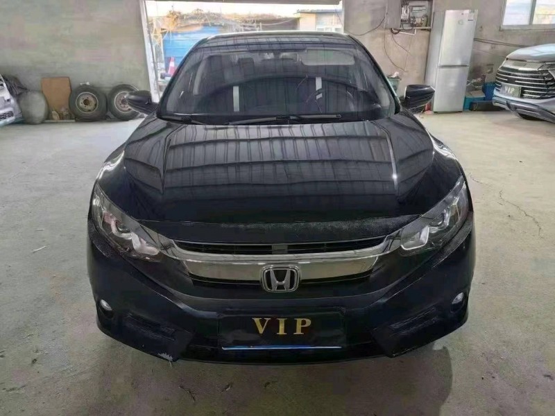 邢台18年本田思域1