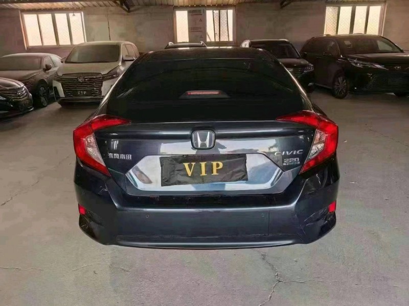 邢台18年本田思域5