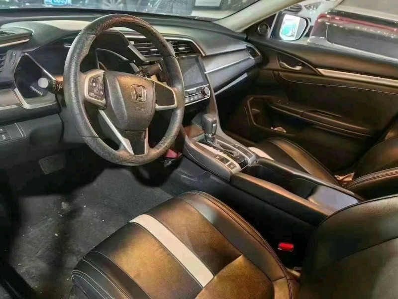 邢台18年本田思域6