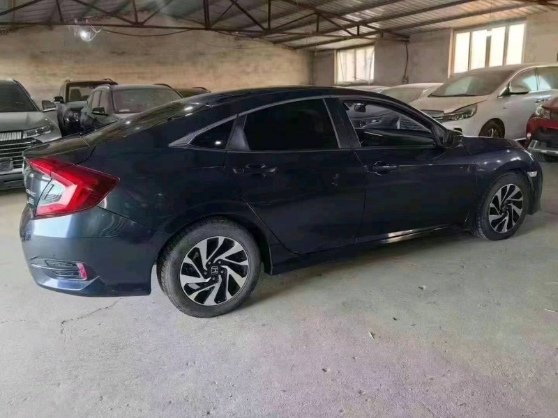 邢台18年本田思域7