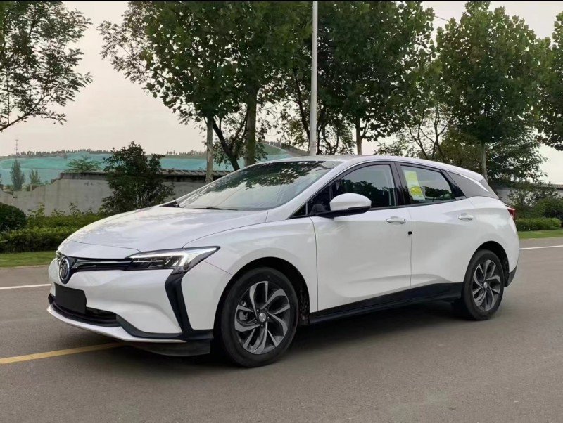 济宁23年别克微蓝2