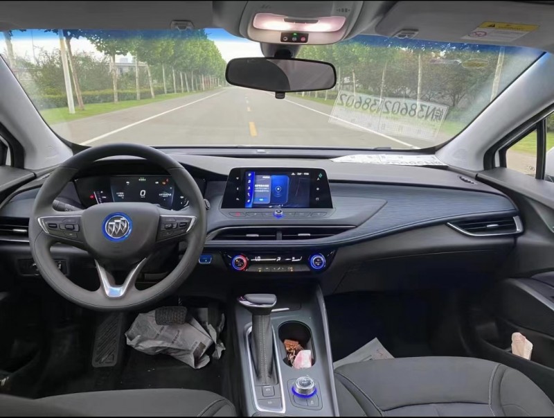 济宁23年别克微蓝7