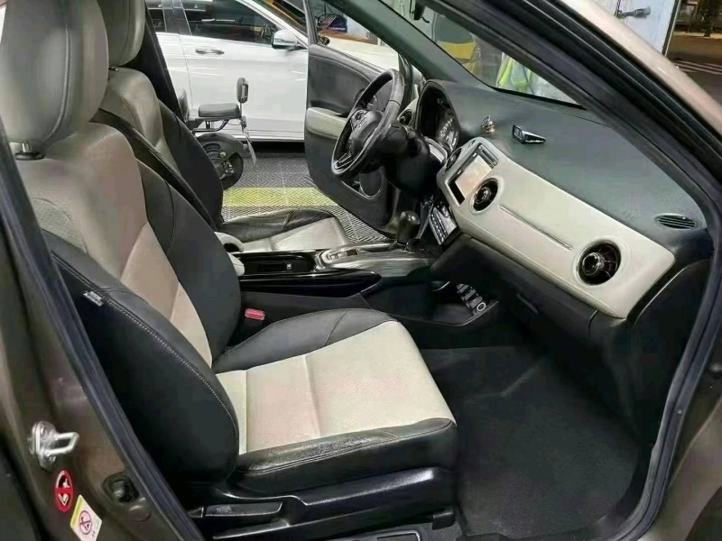 汕头16年本田XRV4