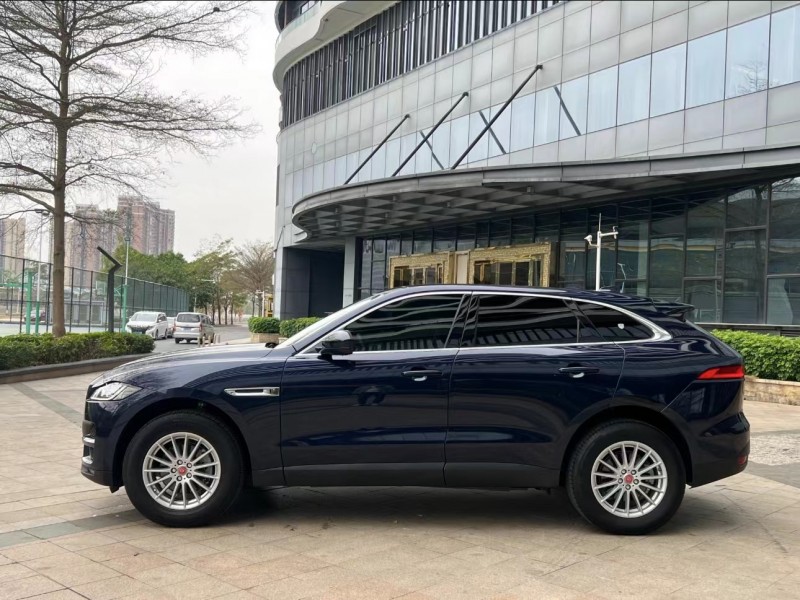 济宁19年捷豹F-PACE5