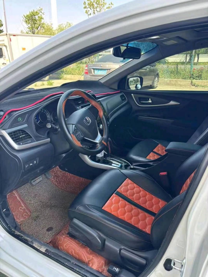 保定17年本田凌派3