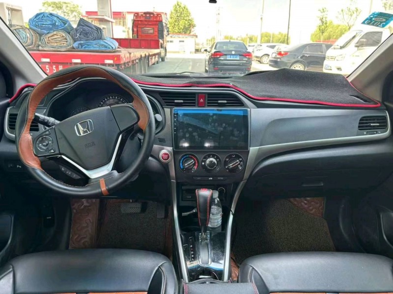 保定17年本田凌派4