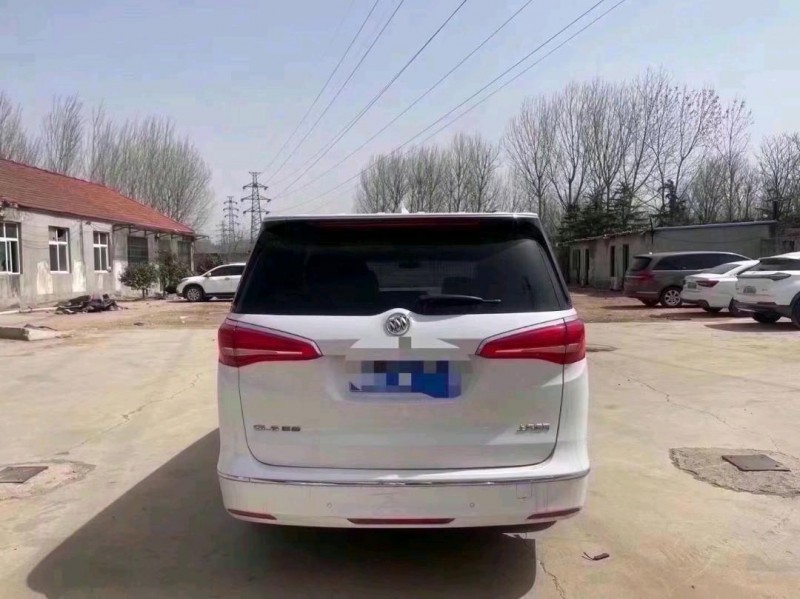 枣庄18年别克GL89