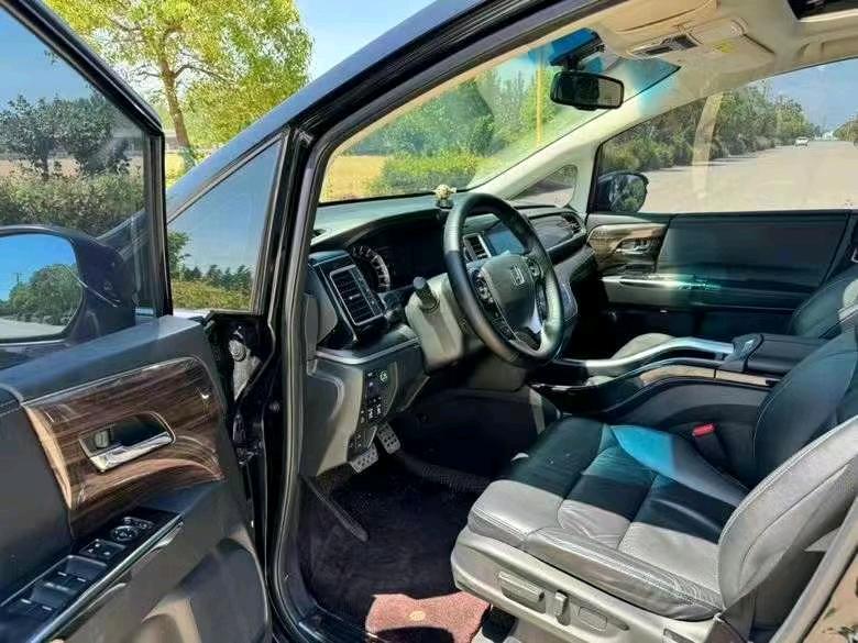 苏州19年本田艾力绅6