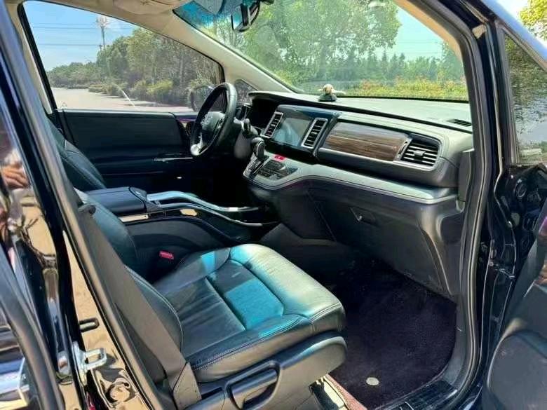 苏州19年本田艾力绅9