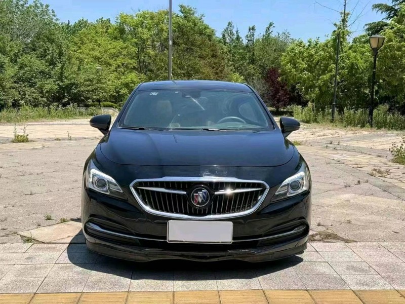 东营17年别克君越1