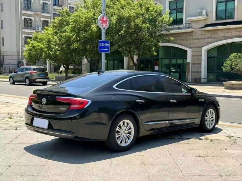 东营17年别克君越4