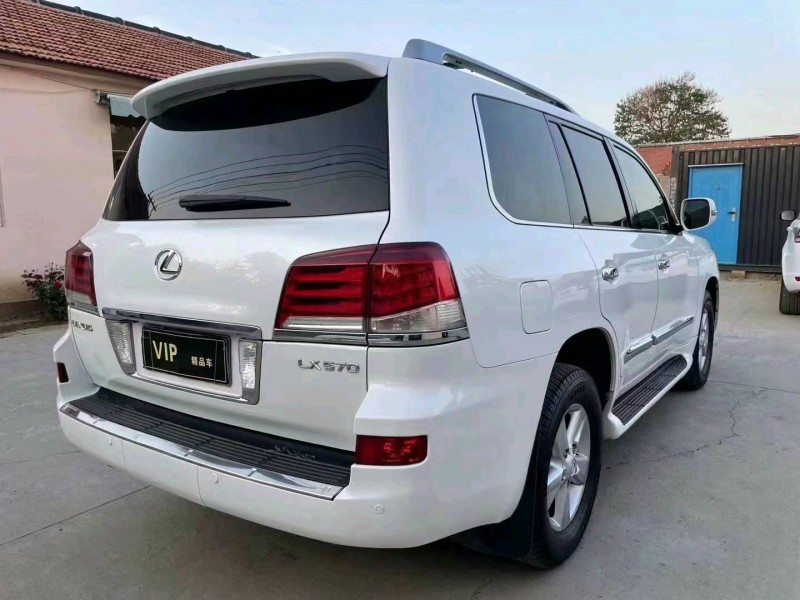 枣庄12年雷克萨斯LX7