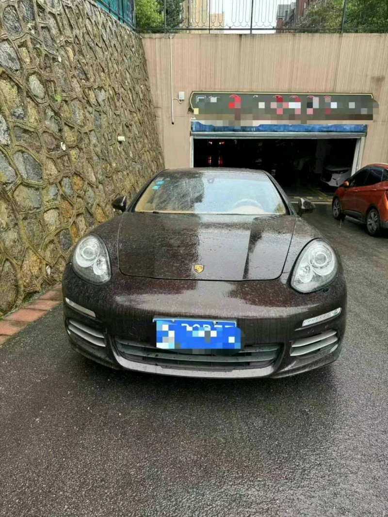 安順15年保時捷帕拉梅拉1