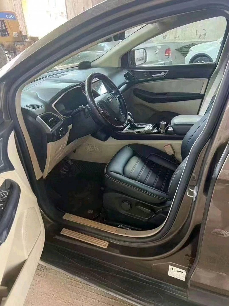 青岛16年福特锐界4