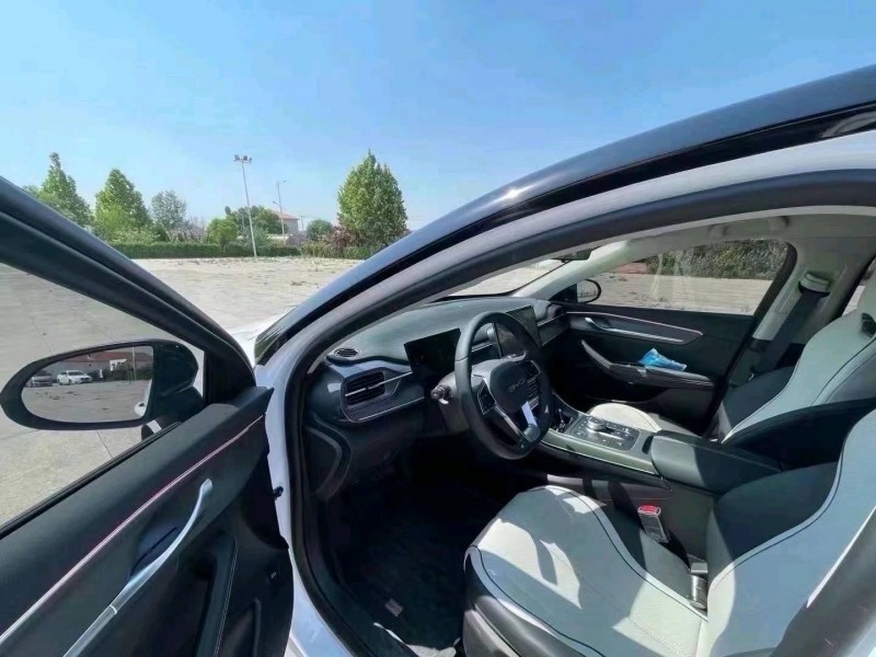 邯郸24年比亚迪驱逐舰8