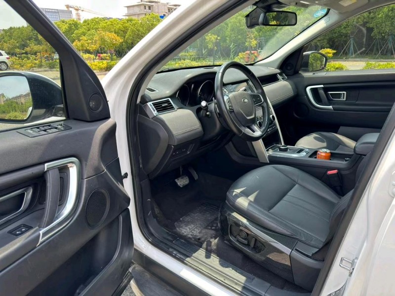 苏州19年路虎发现神行4