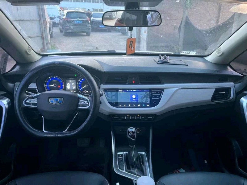 保定20年吉利远景6