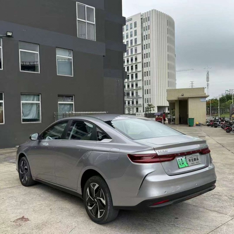 佛山24年吉利几何7