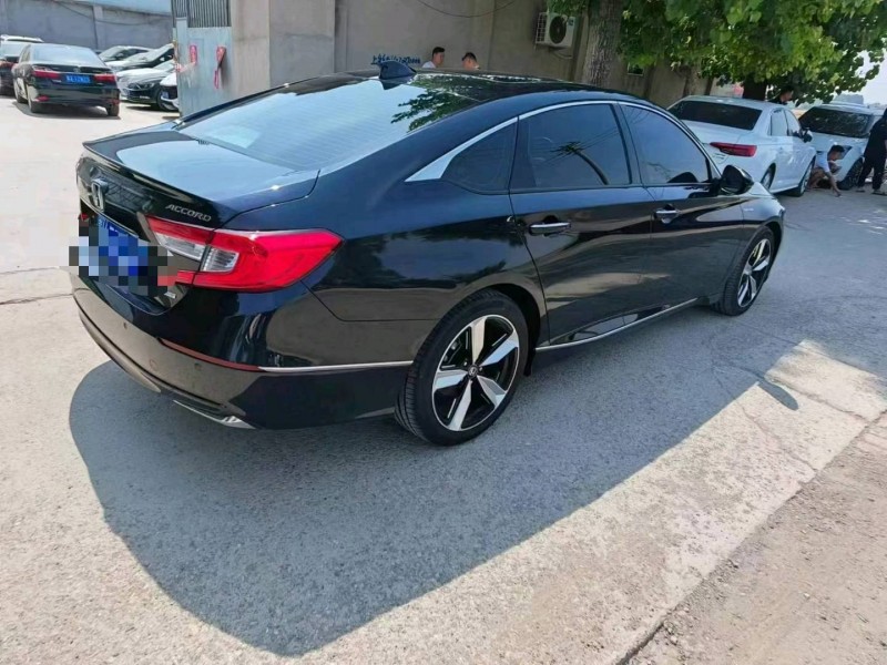 保定21年本田雅阁4