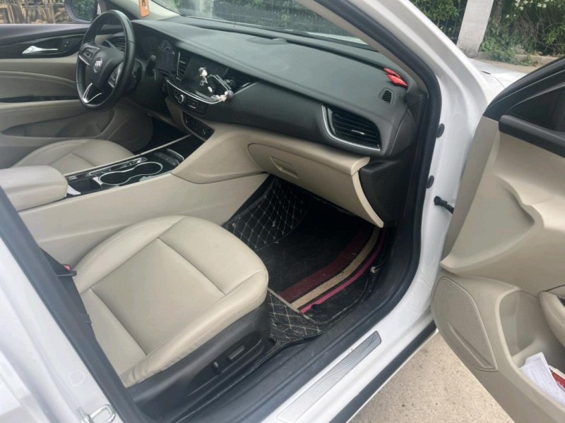 徐州21年别克君威8