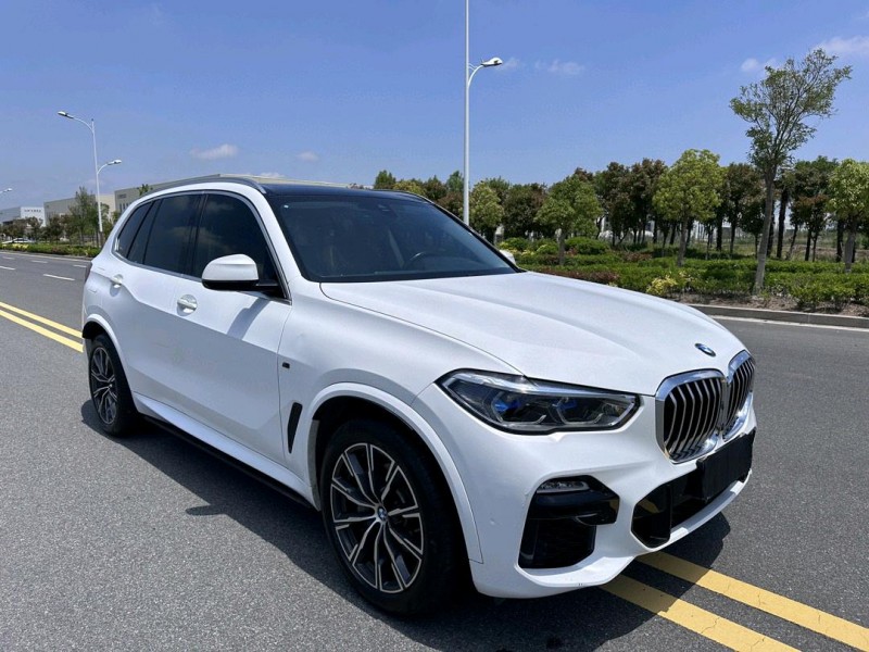 盐城19年宝马X53