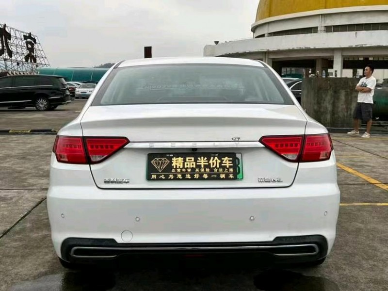 东莞22年吉利帝豪8