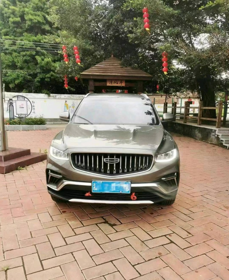 汕头23年吉利博越1