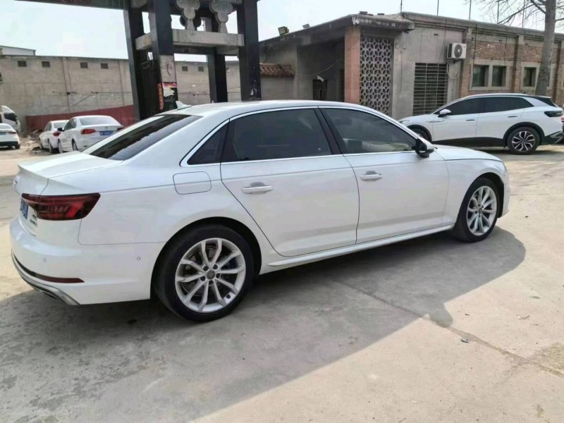 保定19年奥迪A4L2