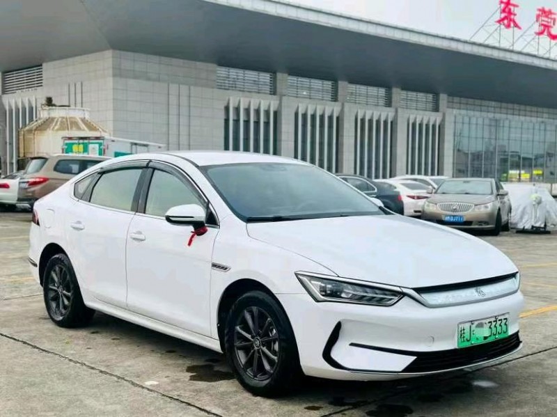 东莞23年比亚迪秦3