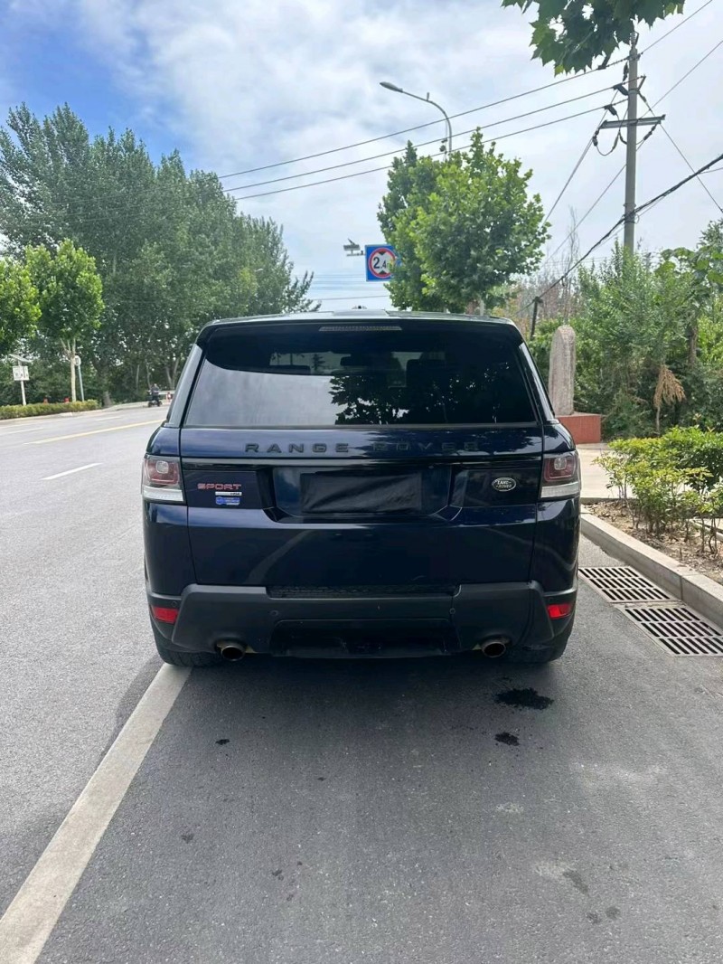 青岛14年路虎揽胜运动8