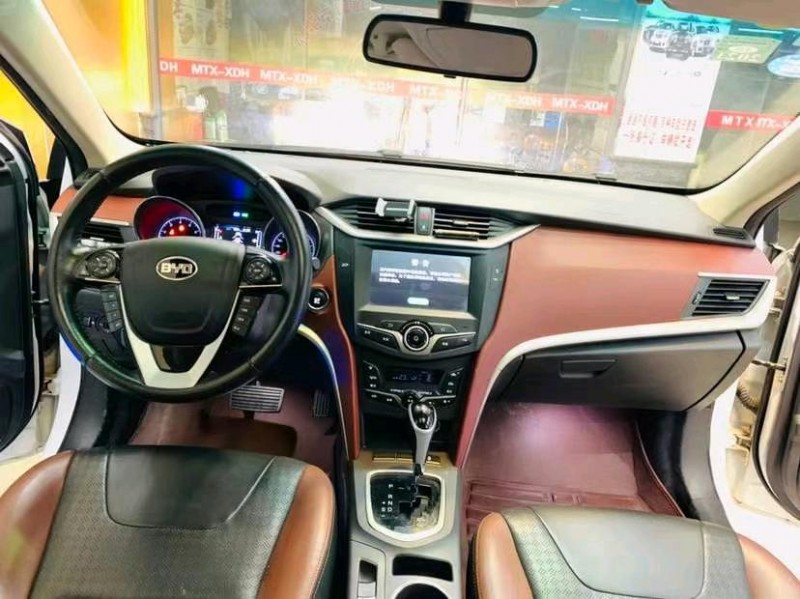 广州15年比亚迪G59