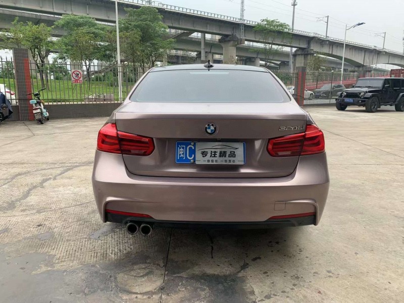 佛山19年宝马3系9