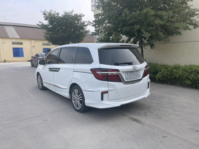 徐州18年本田艾力绅4