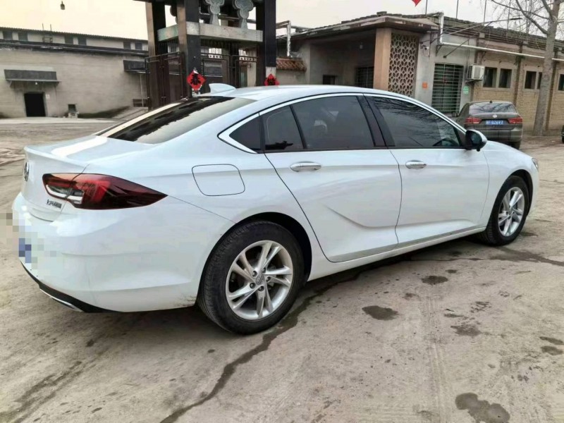 保定21年别克君威7