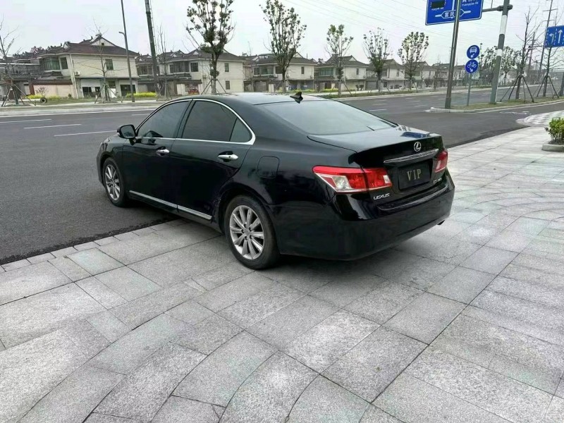 徐州10年雷克萨斯ES7