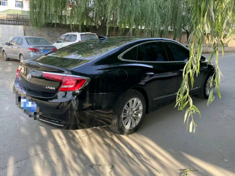 保定17年别克君越4