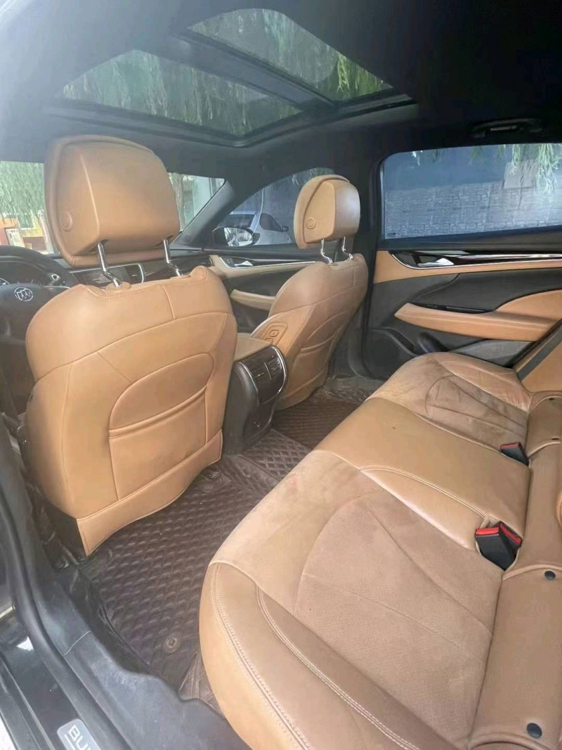 保定17年别克君越8