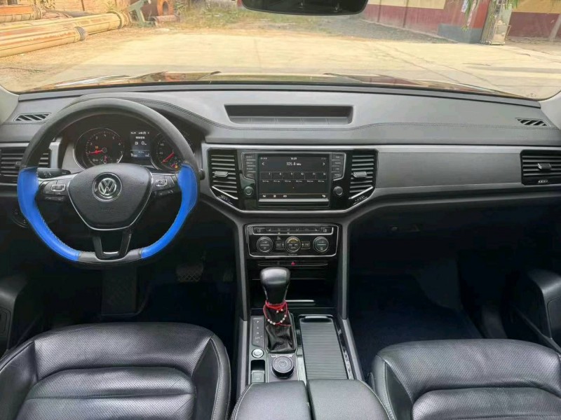 保定18年大众途昂4