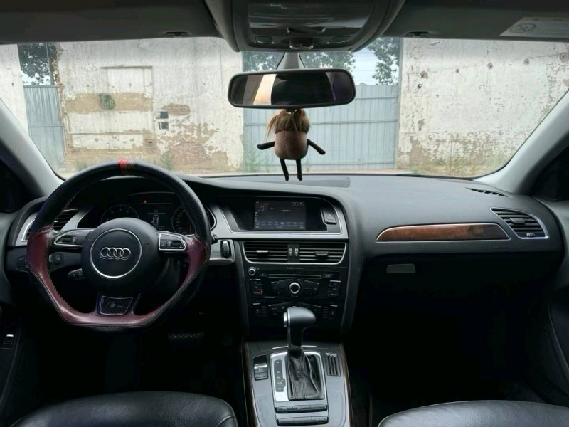 保定14年奥迪A4L7