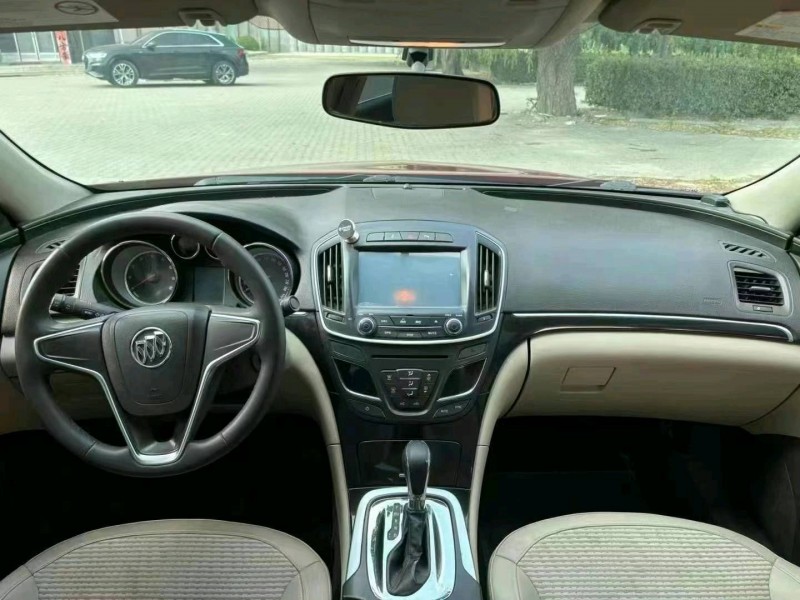 枣庄14年别克君威7