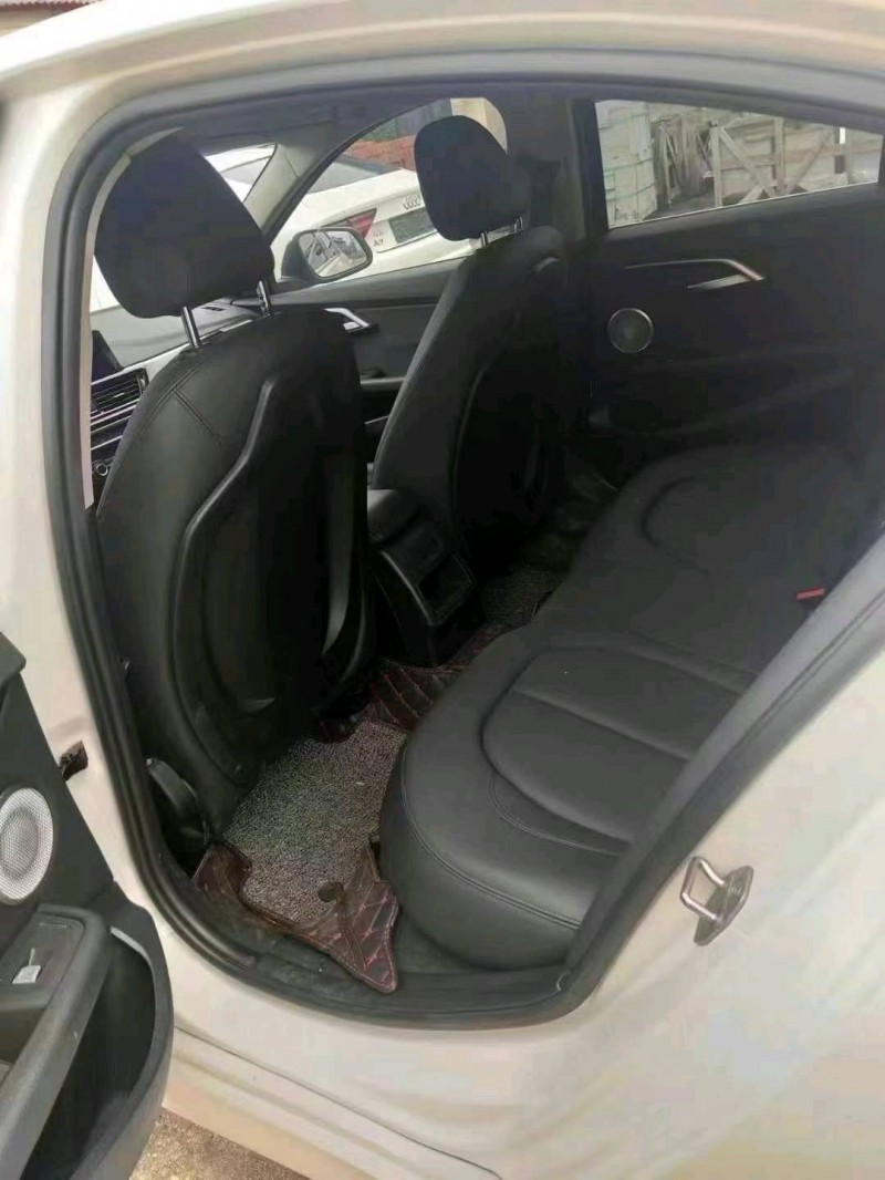 佛山21年宝马1系6