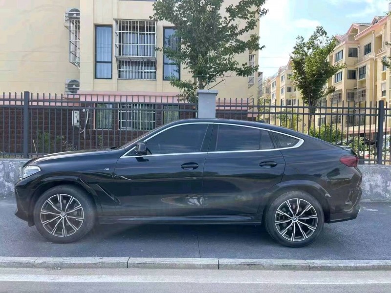 东营22年宝马X62
