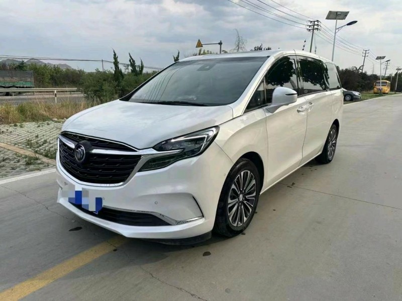 烟台22年别克GL82