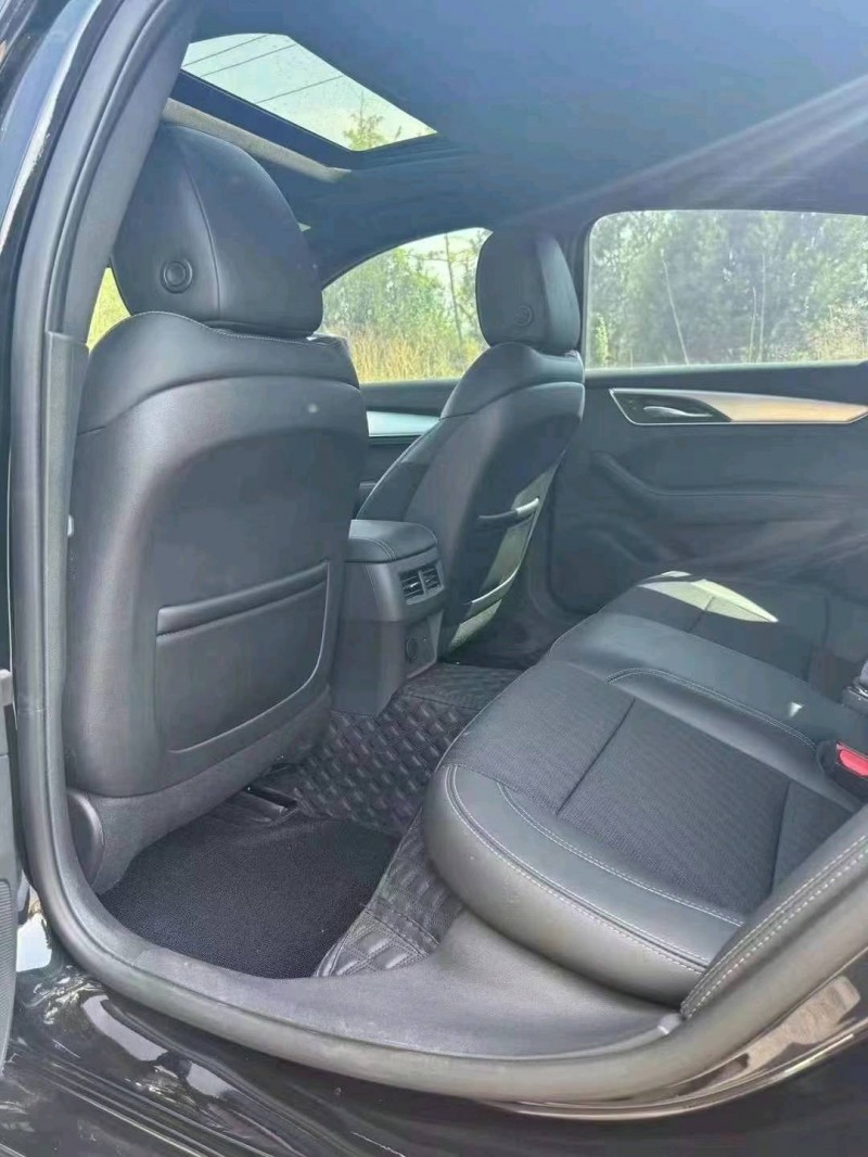 邯郸22年凯迪拉克CT56