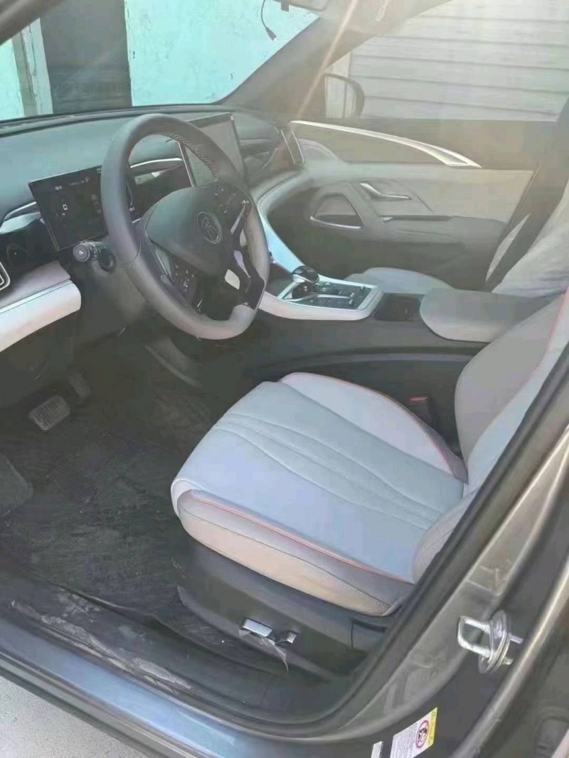 东营23年比亚迪宋3